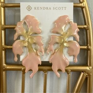 Brand New Kendra Scott Savannah Gold Statement Earrings in Pink Enamel